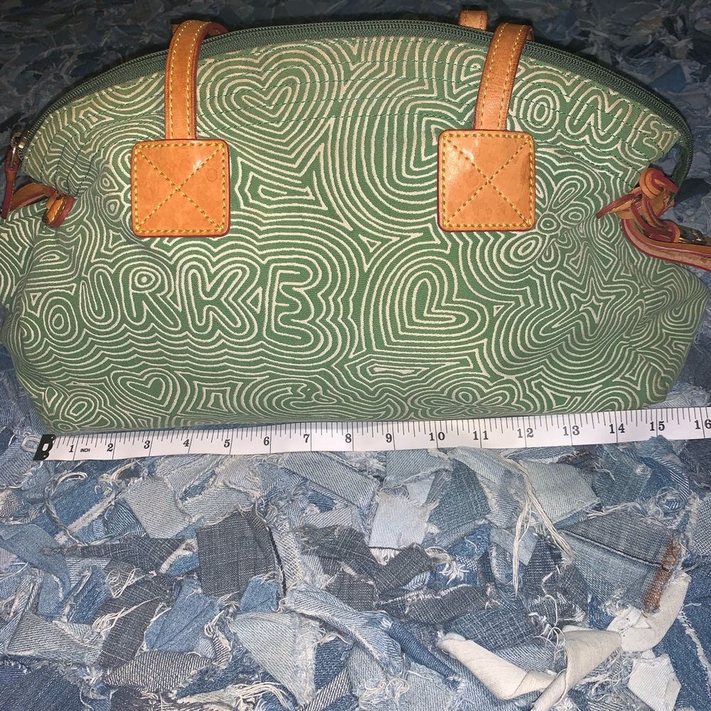 Dooney & Bourke - Picture 4 of 6